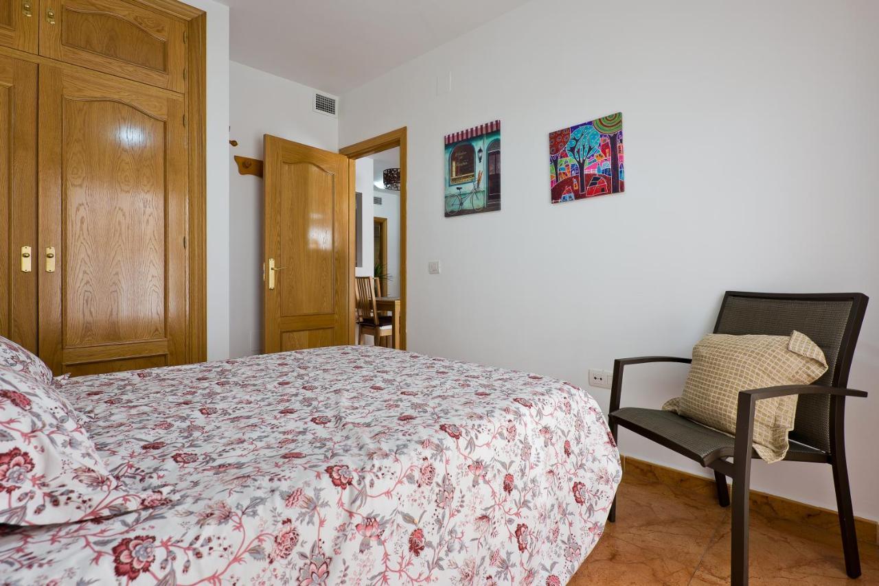 Relaxing Beach Apartment In Fuengirola Parking Kültér fotó