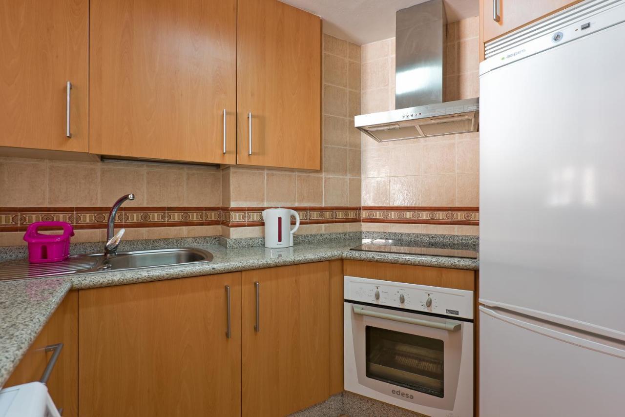 Relaxing Beach Apartment In Fuengirola Parking Kültér fotó