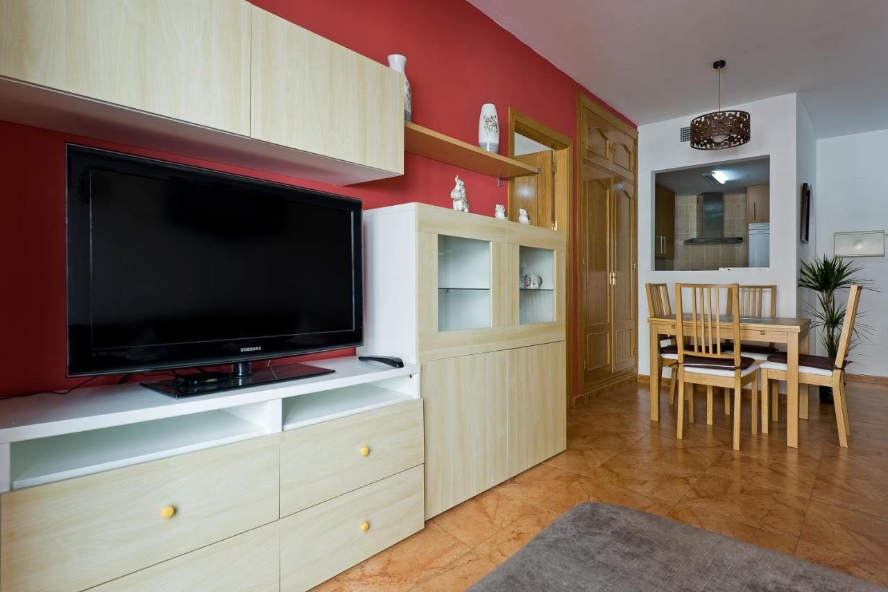 Relaxing Beach Apartment In Fuengirola Parking Kültér fotó